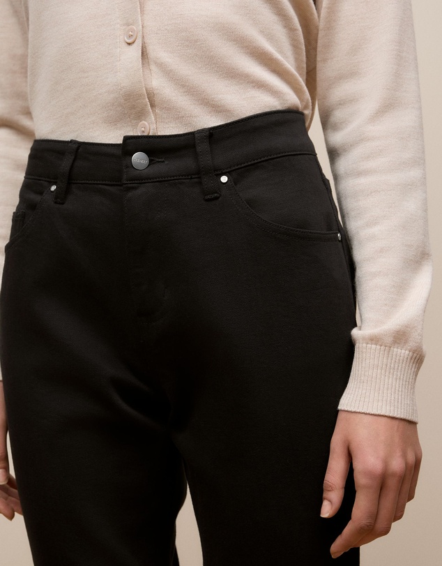 Trenery - Boyfriend Jean in Black