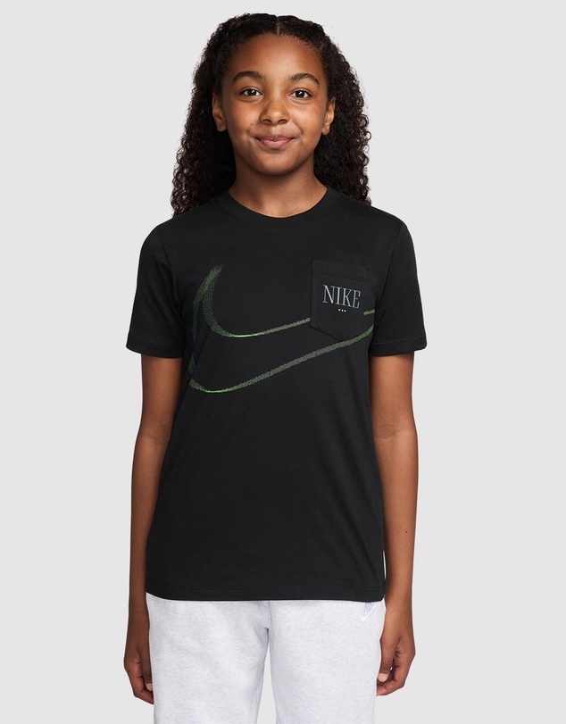 Nike - Pocket Tee - Teens