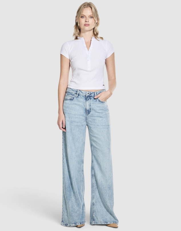 GUESS - Mid-Rise Bellflower Wide Leg Jeans