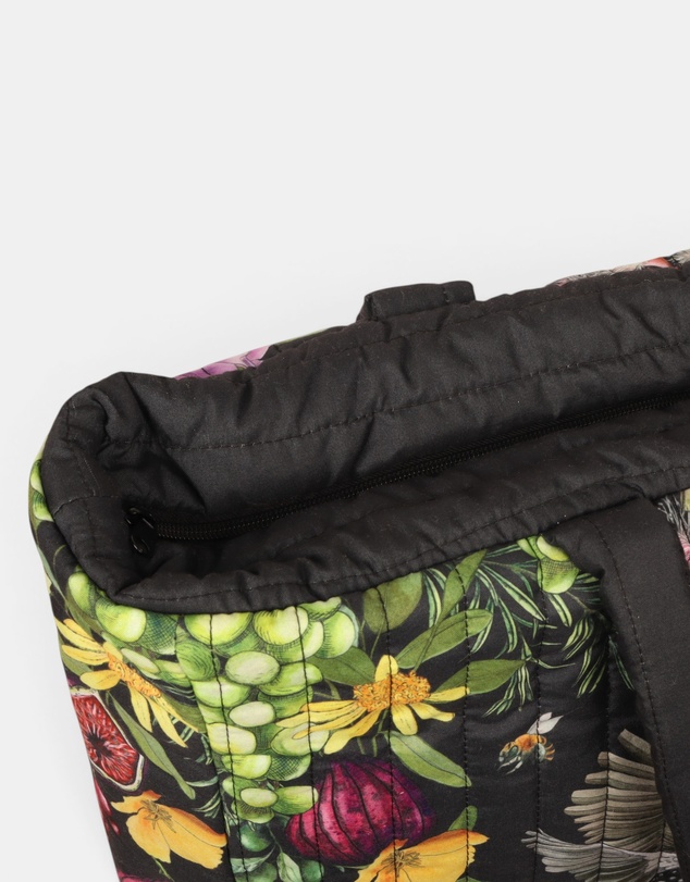 La La Land - Vineyard Visions Comforter Bag