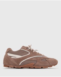 Betts - Alta Suede Leather Sneakers