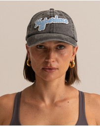 HyperLuxe The Label - Washed Retro Cap