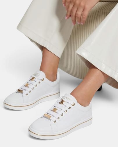 WHITE 142