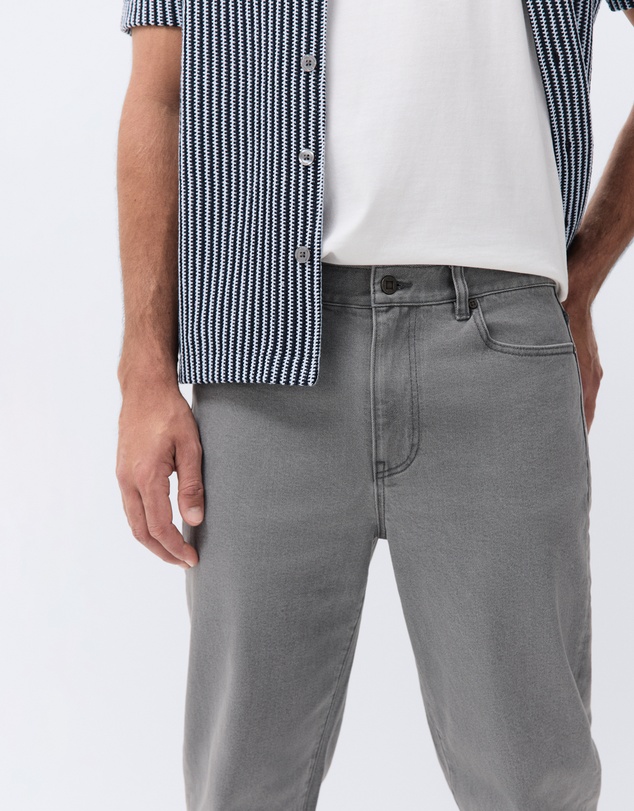 UNISON - Regular Straight Jean