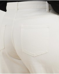Atmos&Here Curvy - Milla Straight Leg Jeans