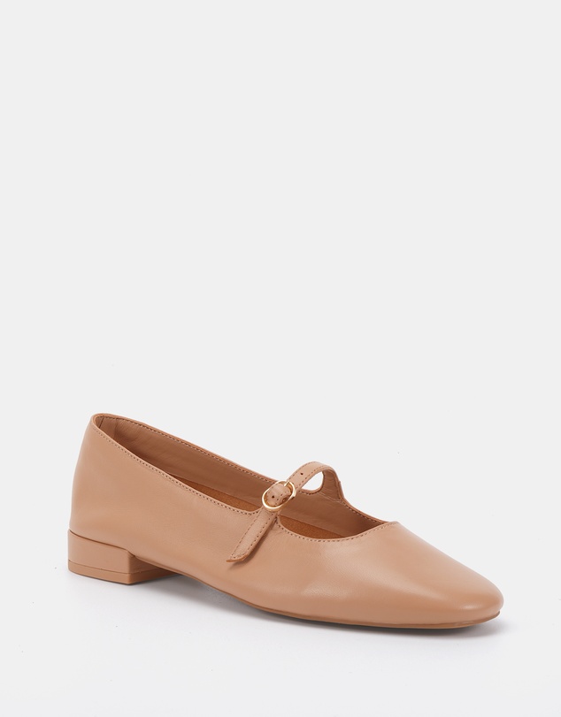 Miss Sofie - Ledger Flats