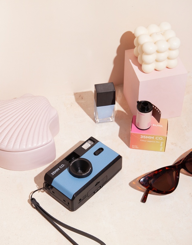 35mm co - The Reloader® - Reusable Film Camera