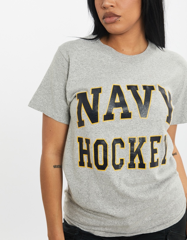 Vintage by The Real Deal - Pre Loved - 80s NAVY Hockey Tee