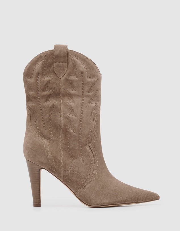 Nine West - Alama