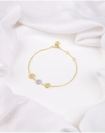 Wanderlust + Co - Sunlit Trio Gold Bracelet