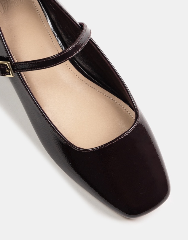 Wittner - Aria Crinkle Patent Leather Mary Janes