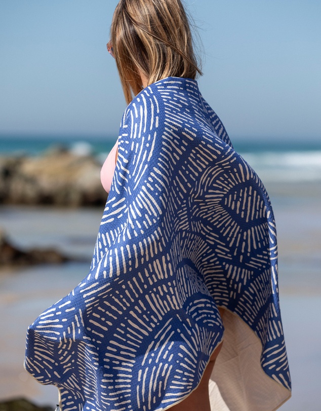 UNIT - UNIT Breeze Beach Towel