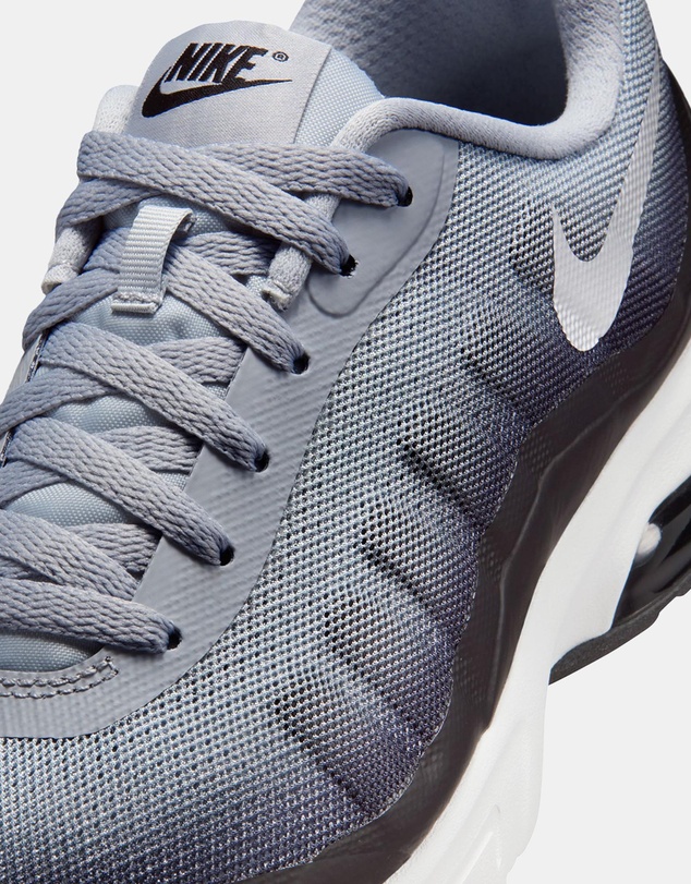 Nike - Air Max Invigor - Women's