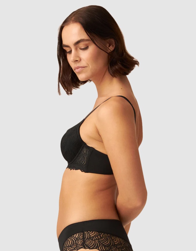 Naturana - The Friday Recycled Lace Lined Underwire Bra