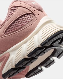 Nike - V5 RNR - Women's