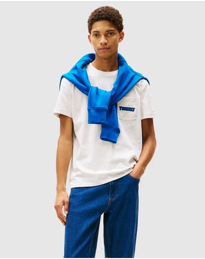 Tommy Jeans - Back Logo Slim Crew Neck T-Shirt