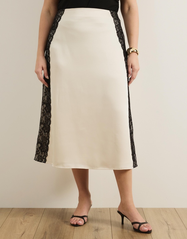 Atmos&Here Curvy - Mirelda Satin Lace Midi Skirt