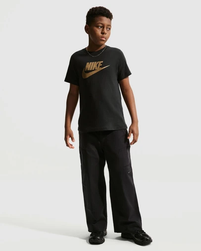 Nike - Nike Sportswear T-Shirt - Teens