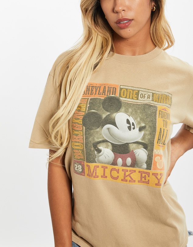 Vintage by The Real Deal - Pre Loved - Vintage Mickey Mouse Disneyland Tee