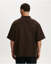 Cotton On - Boxy Fit Short Sleeve Shirt