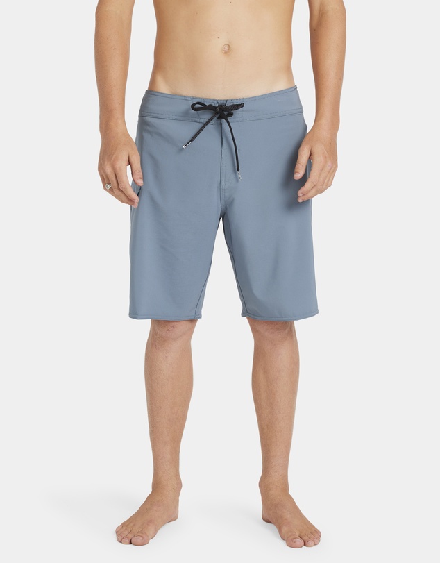 Volcom - Mens Lido Solid Mod 20