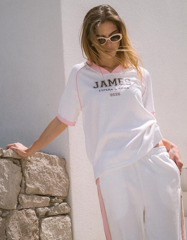 Araminta James - James College Waffle Tee