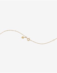 Michael Hill - Pendant with Cultured Freshwater Baroque Pearl in 10kt Yellow Gold