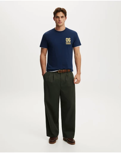 Cotton On - Fitted Graphic T-Shirt