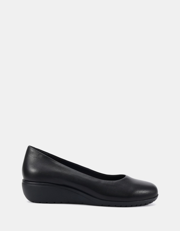 Clarks - Valma Black