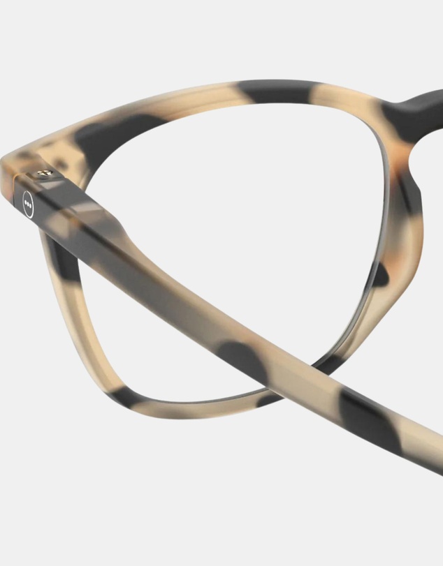 IZIPIZI - Reading Collection E Light Tortoise