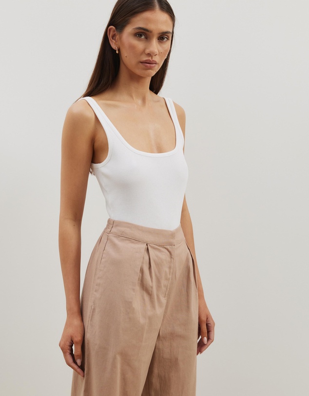 Atmos&Here - Tawny High Waisted Pants