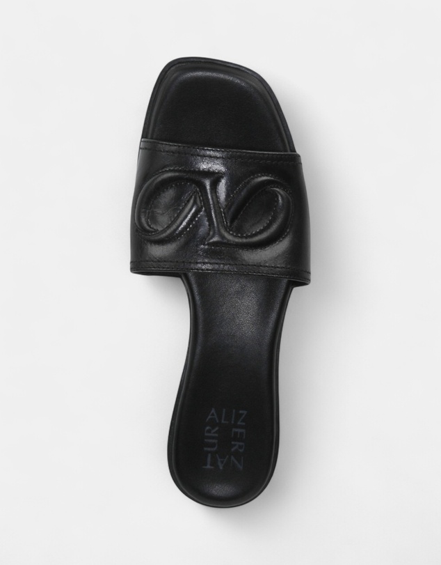 Naturalizer - Genevieve Slide - Black Leather