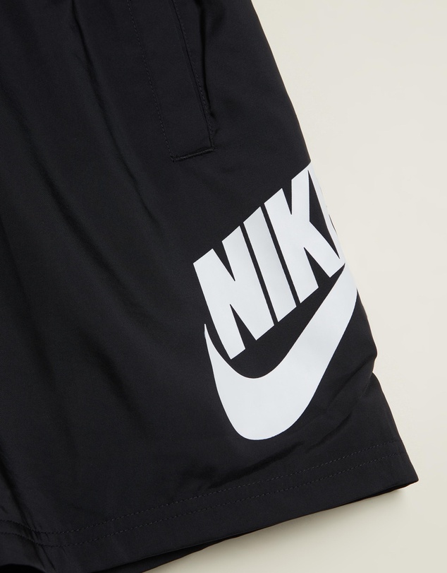 Nike - Club Woven Shorts - Teens