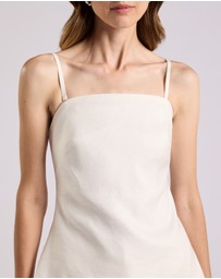 David Lawrence - Alima Stretch Linen Top