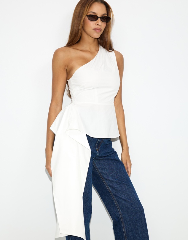 Dazie - Brooklyn One Shoulder Top
