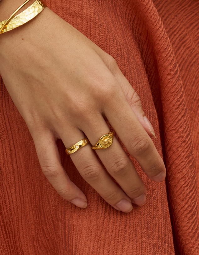 Ottoman Hands - Sunray Signet Ring