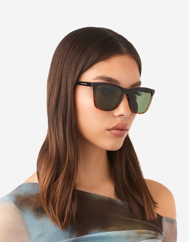 Hawkers Co - Hawkers - Wave - polarized carey alligator  Sunglasses for Men and Women Polarized
