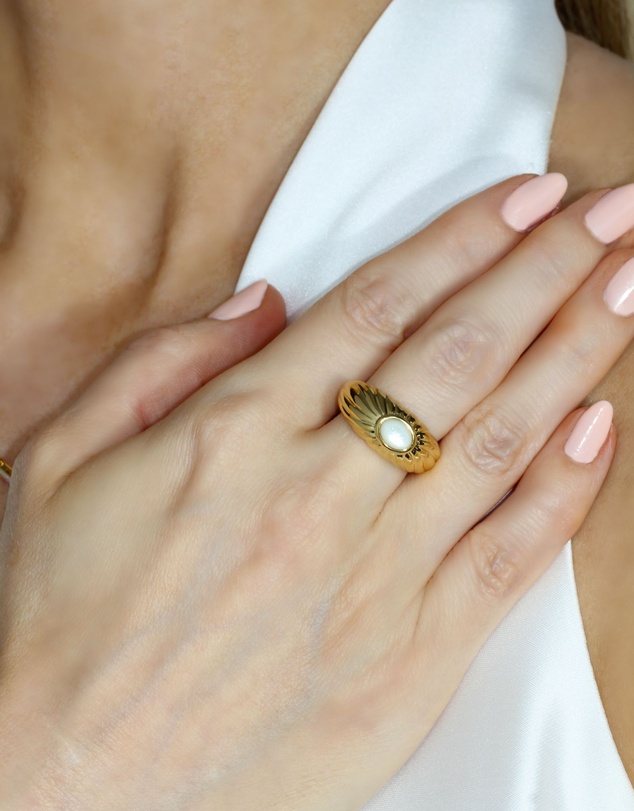 Jackie Mack - Harp Ring