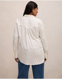 Forever New Curve - Coco Curve Satin Shirt