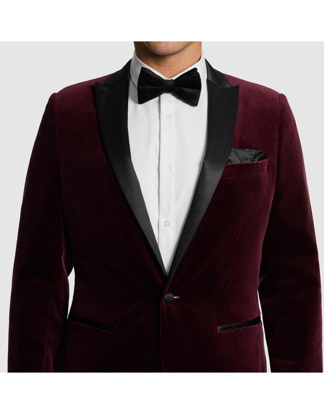 yd. - Milan Velvet Tuxedo Jacket