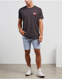 Wrangler - ICONIC Exclusive - Fangs Hit Tee