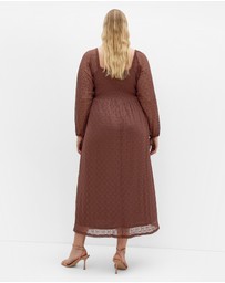City Chic - Plus sizeLani Lace Long Sleeve Midi Dress - chocolate