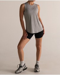 HyperLuxe The Label - Tank Top