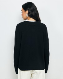 AERE - Nelu Merino Wool Blend V Neck Knit Jumper