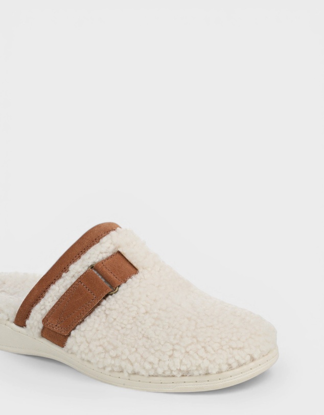 Vionic - Izzy Slipper - Cream
