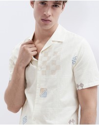 UNISON - Patchwork Embroidery Regular Fit Shirt