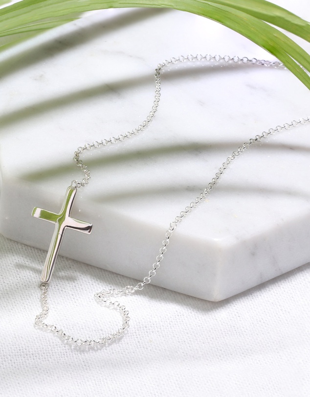 Elli Jewelry - Cross Pendant Necklace in 925 Silver