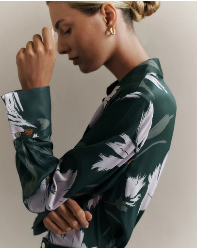 Trenery - Wilda Satin Shirt in Forest
