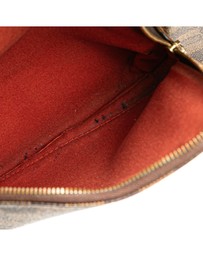 Pre-Loved by Azura Reborn - Pre-Loved louis vuitton Montaigne Messenger Bag Crossbody