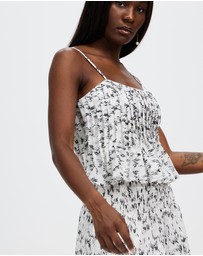 Grace Willow - Vika Tank